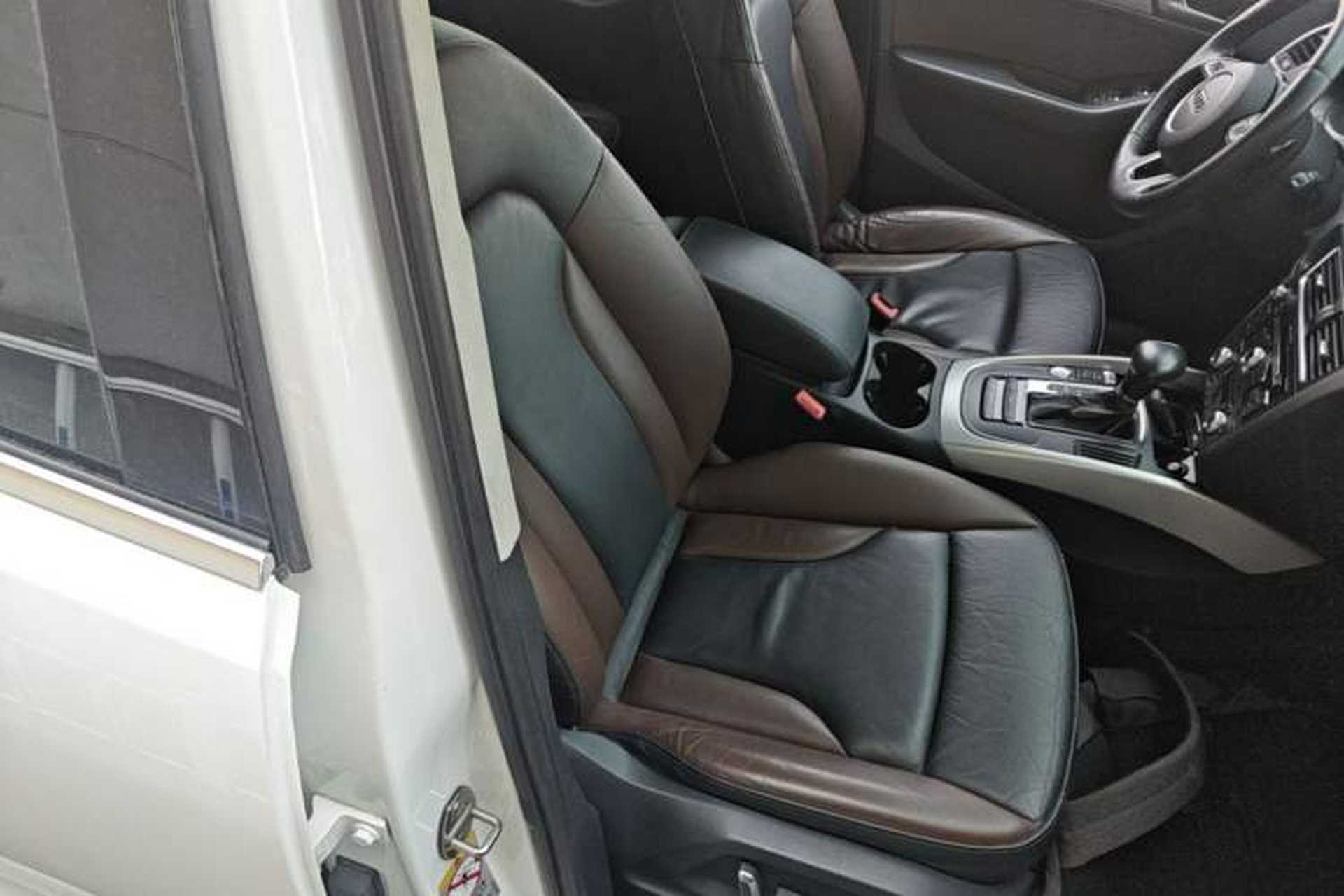 Used Audi Q5 2017 40 TFSI Technology Edition Right Front Seat
