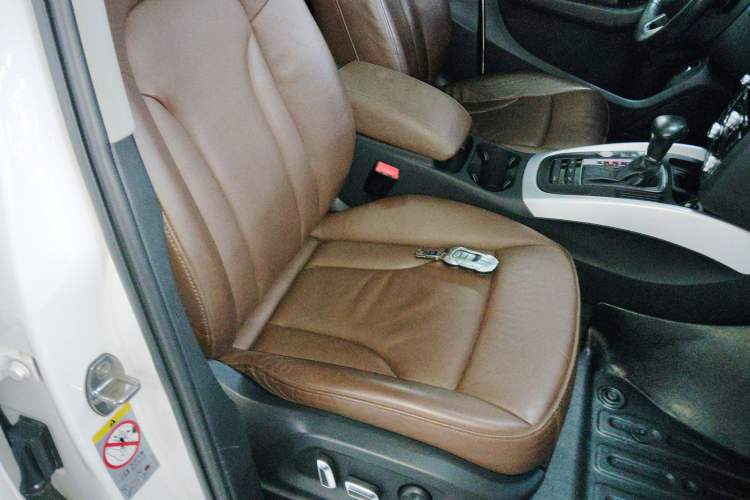 Used Audi Q5 2017 40 TFSI Technology Edition Right Front Seat