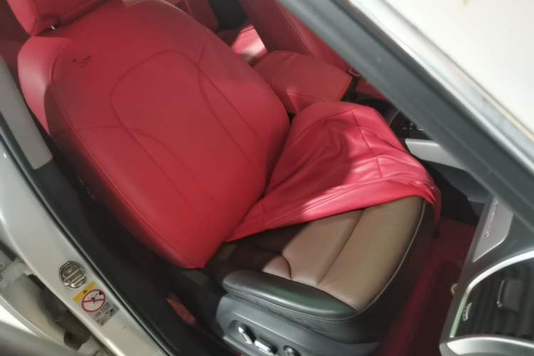 Used Audi Q5 2017 40 TFSI Ambition Edition Right Front Seat
