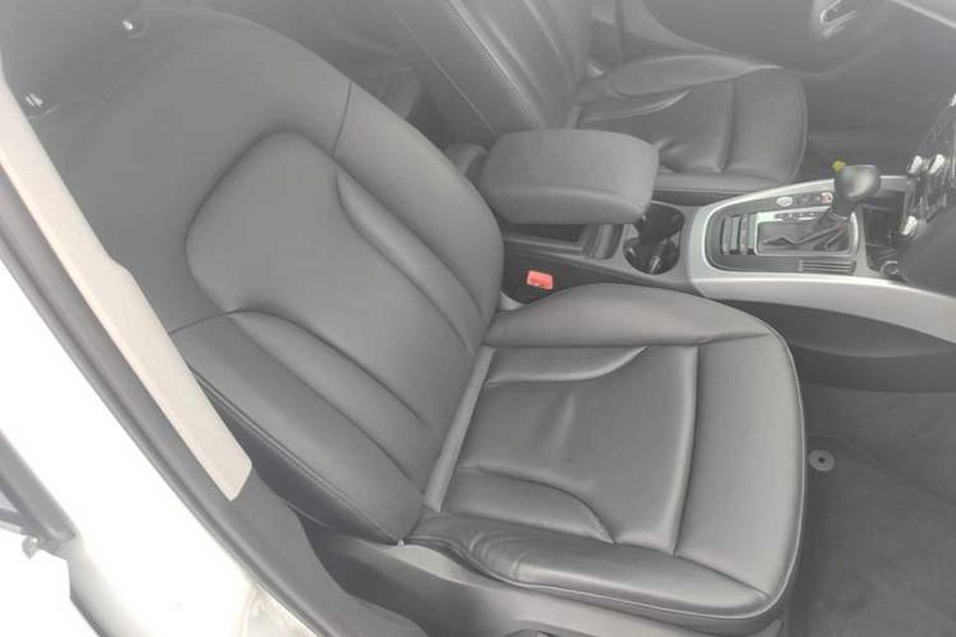 Used Audi Q5 2017 40 TFSI Technology Edition Right Front Seat
