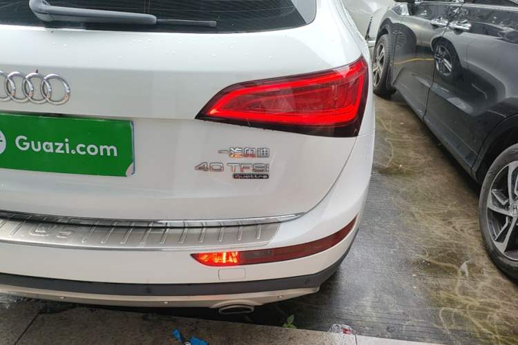 Used Audi Q5 2017 40 TFSI Technology Edition Right Rear Taillight