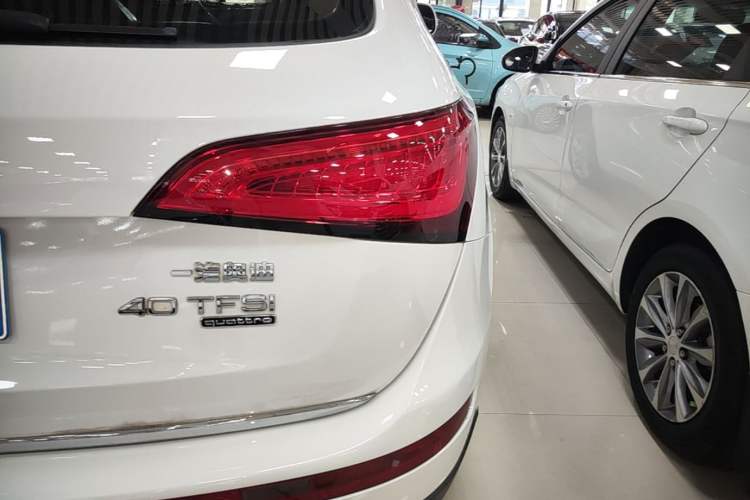 Used Audi Q5 2017 40 TFSI Technology Edition Right Rear Taillight