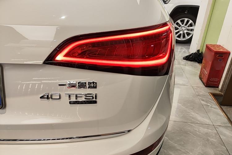 Used Audi Q5 2017 40 TFSI Technology Edition Right Rear Taillight