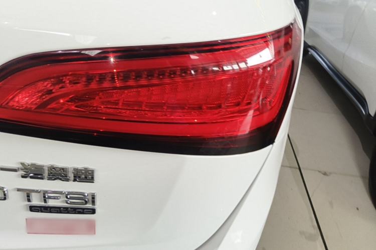 Used Audi Q5 2017 40 TFSI Technology Edition Right Rear Taillight