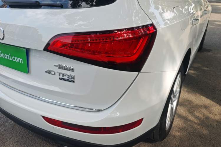 Used Audi Q5 2017 40 TFSI Technology Edition Right Rear Taillight