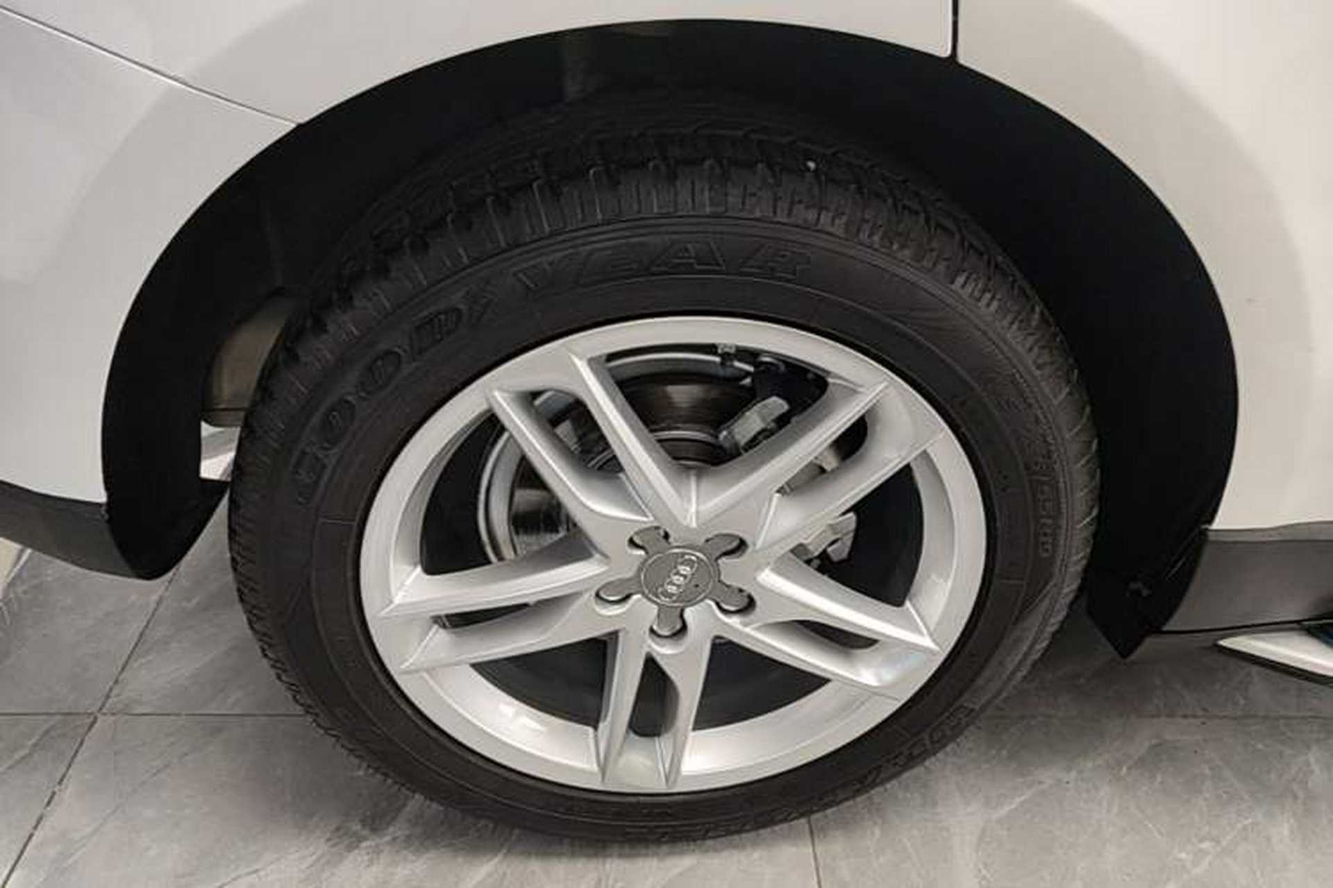 Used Audi Q5 2017 40 TFSI Technology Edition Right Rear Wheel Hub