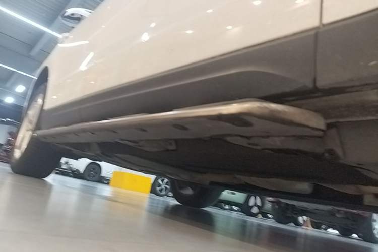 Used Audi Q5 2017 40 TFSI Ambition Edition Right Side Sill