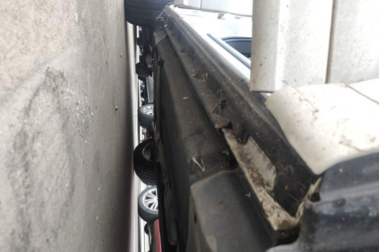 Used Audi Q5 2017 Plus 40 TFSI Ambition Model Right Side Sill