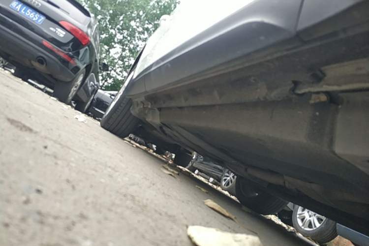 Used Audi Q5 2017 40 TFSI Comfort Model Right Side Sill