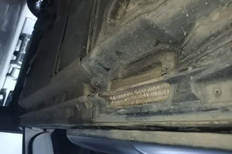 Used Audi Q5 2017 Plus 40 TFSI Technology Model Right Side Sill