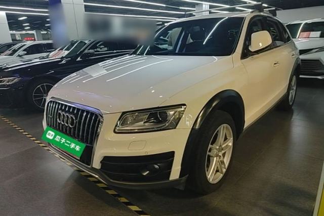 Used Audi Q5 2017 Plus 40 TFSI Technology Model