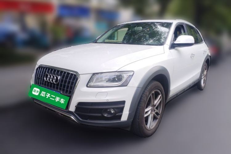 Used Audi Q5 2017 Plus 40 TFSI Comfort Model Guazi used car, China used car export, Used car for sale, Used cars, Cheapest cars for sale