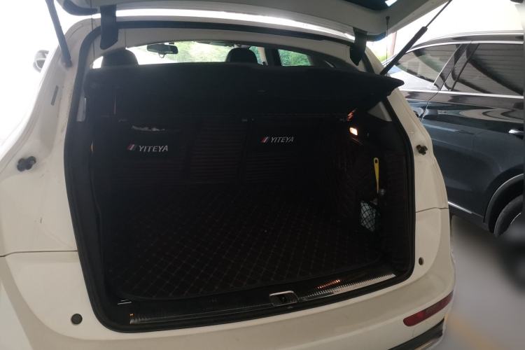 Used Audi Q5 2017 Plus 40 TFSI Technology Model Trunk