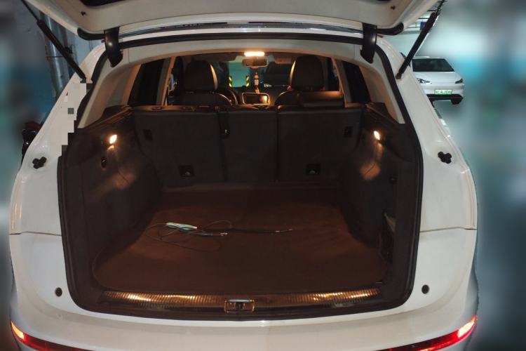 Used Audi Q5 2017 Plus 40 TFSI Technology Model Trunk