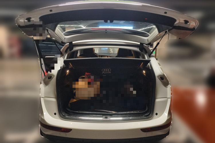 Used Audi Q5 2017 40 TFSI Technology Edition Trunk