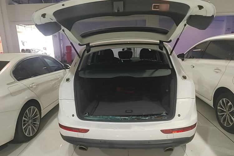 Used Audi Q5 2017 40 TFSI Ambition Edition Trunk