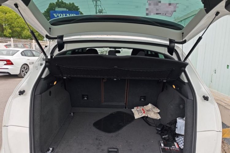 Used Audi Q5 2017 40 TFSI Technology Edition Trunk