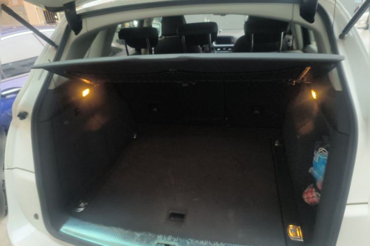 Used Audi Q5 2017 Plus 40 TFSI Technology Model Trunk