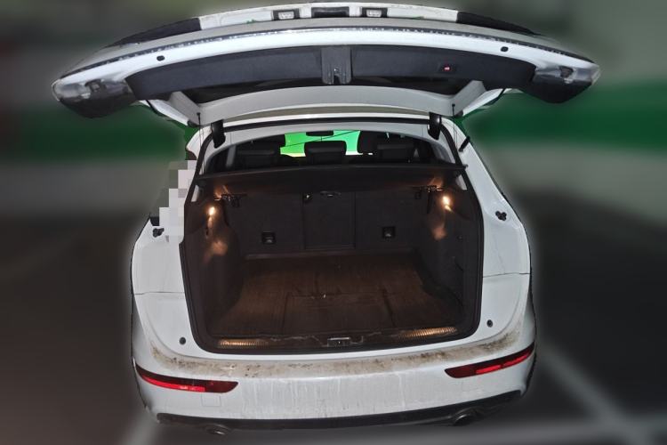 Used Audi Q5 2017 40 TFSI Ambition Edition Trunk