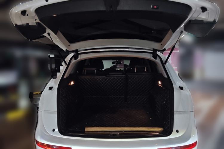 Used Audi Q5 2017 40 TFSI Ambition Edition Trunk