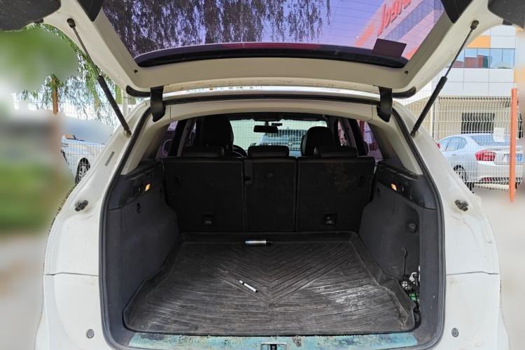 Used Audi Q5 2017 Plus 40 TFSI Technology Model Trunk