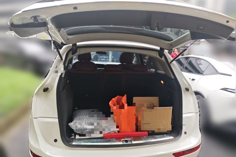 Used Audi Q5 2017 40 TFSI Ambition Edition Trunk