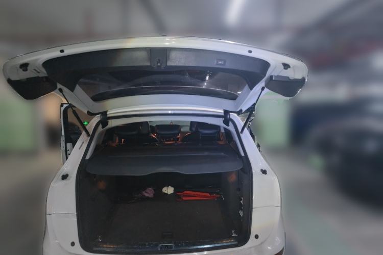 Used Audi Q5 2017 40 TFSI Ambition Edition Trunk