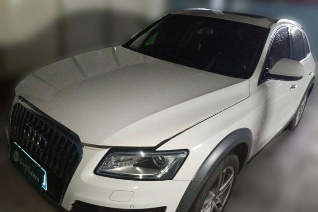 Used Audi Q5 2017 Plus 40 TFSI Technology Model
