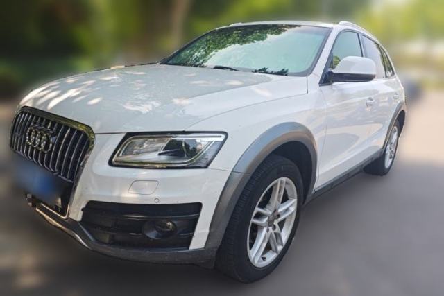 Used Audi Q5 2017 Plus 40 TFSI Comfort Model