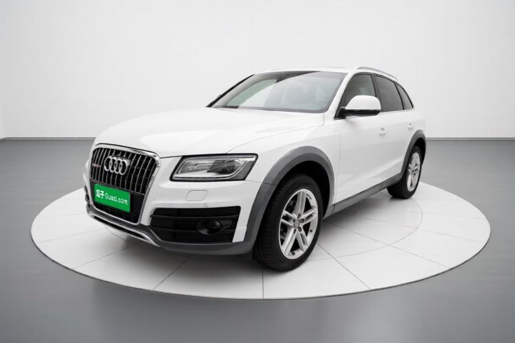 Used Audi Q5 2017 Plus 40 TFSI Comfort Model Guazi used car, China used car export, Used car for sale, Used cars, Cheapest cars for sale