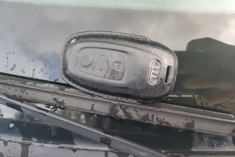 Used Audi Q5 2017 40 TFSI Technology Edition Vehicle Key