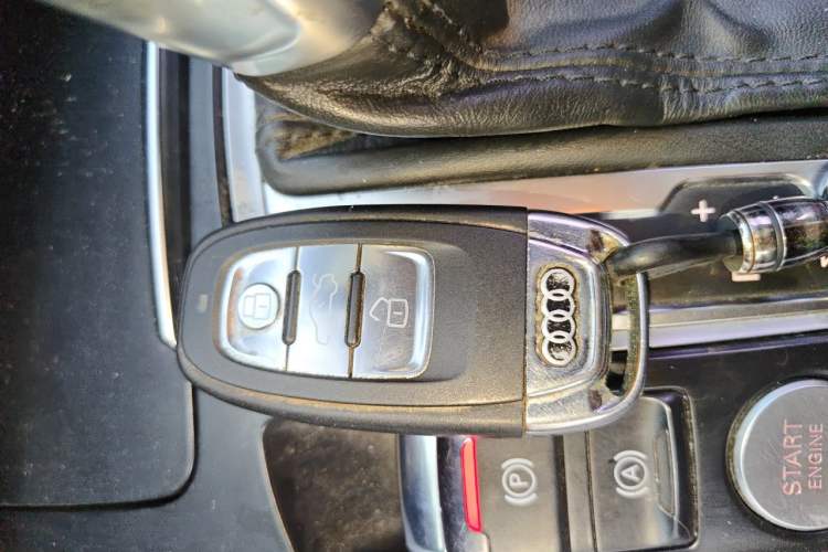 Used Audi Q5 2017 Plus 40 TFSI Technology Model Vehicle Key