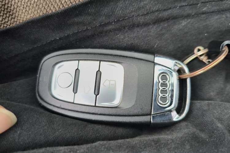 Used Audi Q5 2017 Plus 40 TFSI Technology Model Vehicle Key
