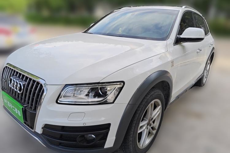 Used Audi Q5 2017 Plus 40 TFSI Technology Model Guazi used car, China used car export, Used car for sale, Used Audi cars, Cheapest cars for sale