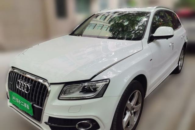 Used Audi Q5 2017 Plus 40 TFSI Ambition Model