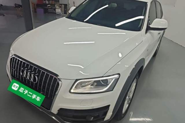 Used Audi Q5 2017 Plus 40 TFSI Technology Model