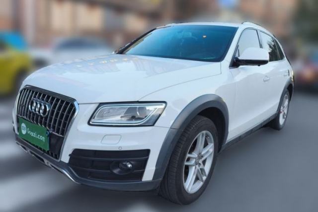 Used Audi Q5 2017 Plus 40 TFSI Technology Model