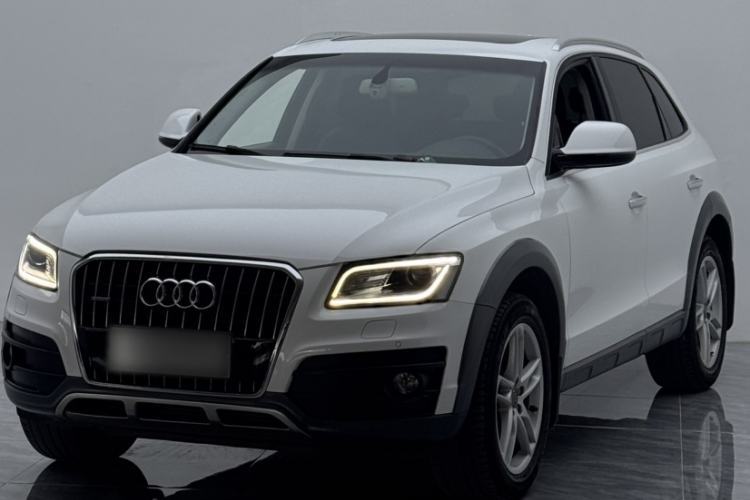 Used Audi Q5 2017 Plus 40 TFSI Comfort Model Guazi used car, China used car export, Used car for sale, Used Audi cars, Cheapest cars for sale