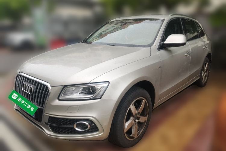 Used Audi Q5 2017 Plus 40 TFSI Ambition Model Guazi used car, China used car export, Used car for sale, Used Audi cars, Cheapest cars for sale