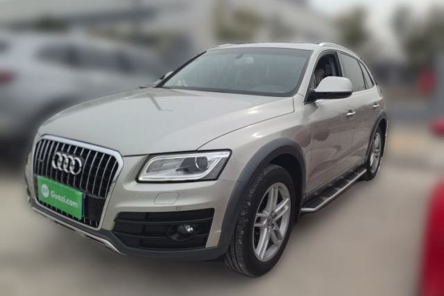 Used Audi Q5 2017 Plus 40 TFSI Technology Model