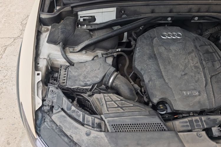 Used Audi Q5 2017 Plus 40 TFSI Technology Model Engine Bay Right
