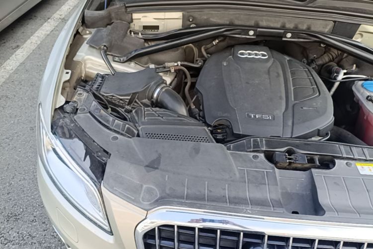 Used Audi Q5 2017 40 TFSI Ambition Edition Engine Bay Right
