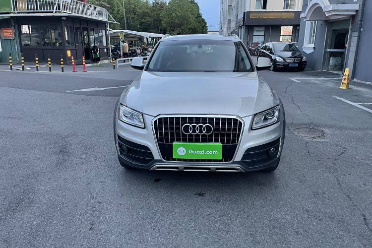 Used Audi Q5 2017 Plus 40 TFSI Technology Model Exterior 1