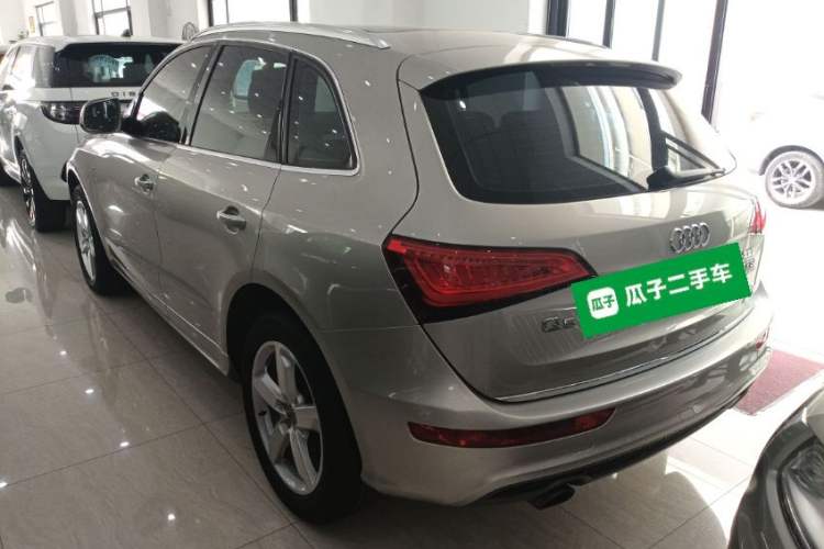 Used Audi Q5 2017 Plus 40 TFSI Ambition Model Exterior 2