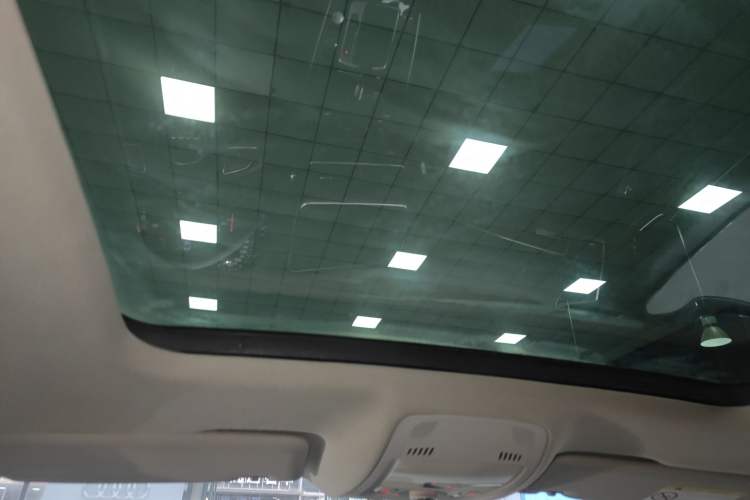 Used Audi Q5 2017 40 TFSI Comfort Model Headliner