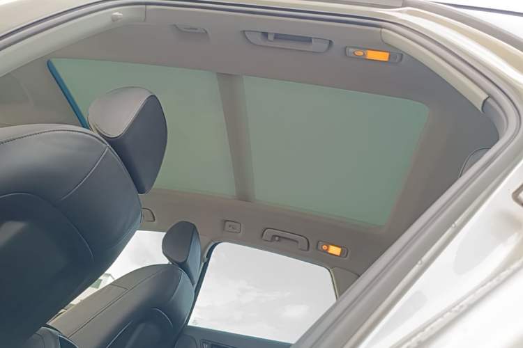 Used Audi Q5 2017 40 TFSI Ambition Edition Headliner