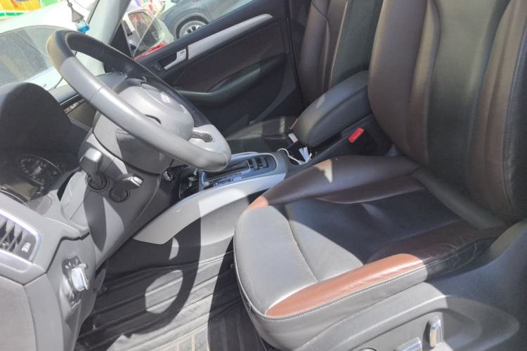 Used Audi Q5 2017 Plus 40 TFSI Technology Model Left Front Seat