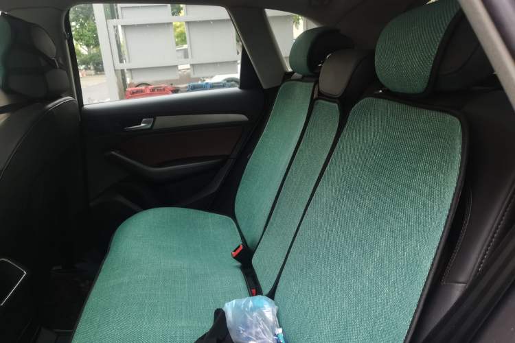 Used Audi Q5 2017 Plus 40 TFSI Ambition Model Left Rear Seat