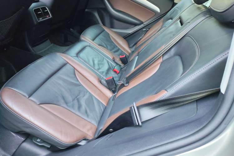 Used Audi Q5 2017 Plus 40 TFSI Technology Model Left Rear Seat