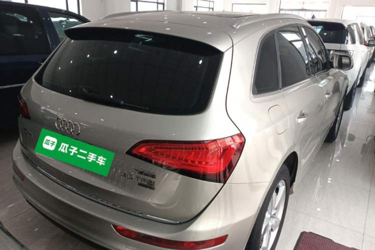 Used Audi Q5 2017 Plus 40 TFSI Ambition Model Rear Right 45 Deg